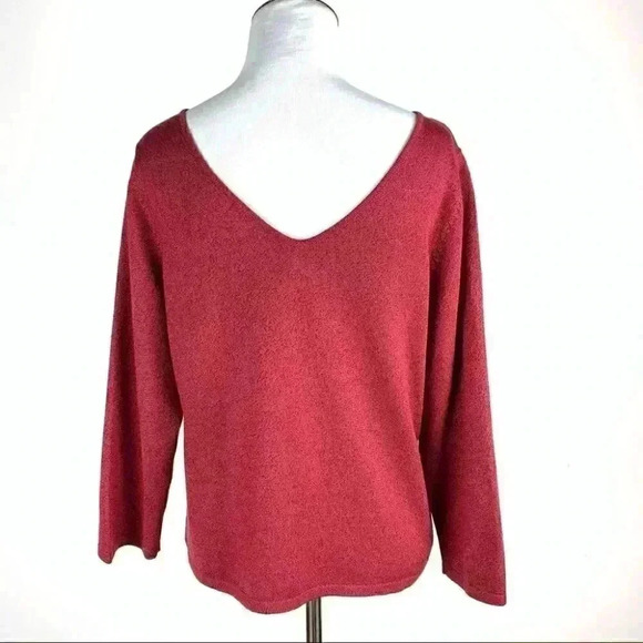 Bentley A Womens sweater size M 70% silk red double v-neck - Picture 4 of 8